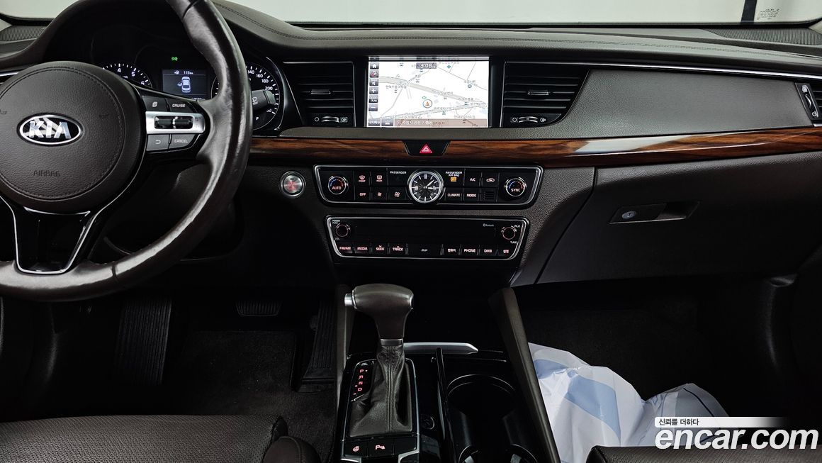 Kia K7 2016