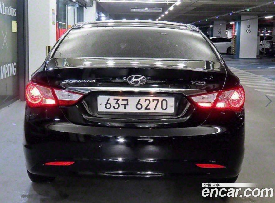 Hyundai Sonata 2010