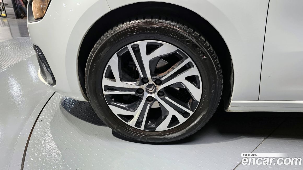 Citroen-DS C4 Picasso 2018