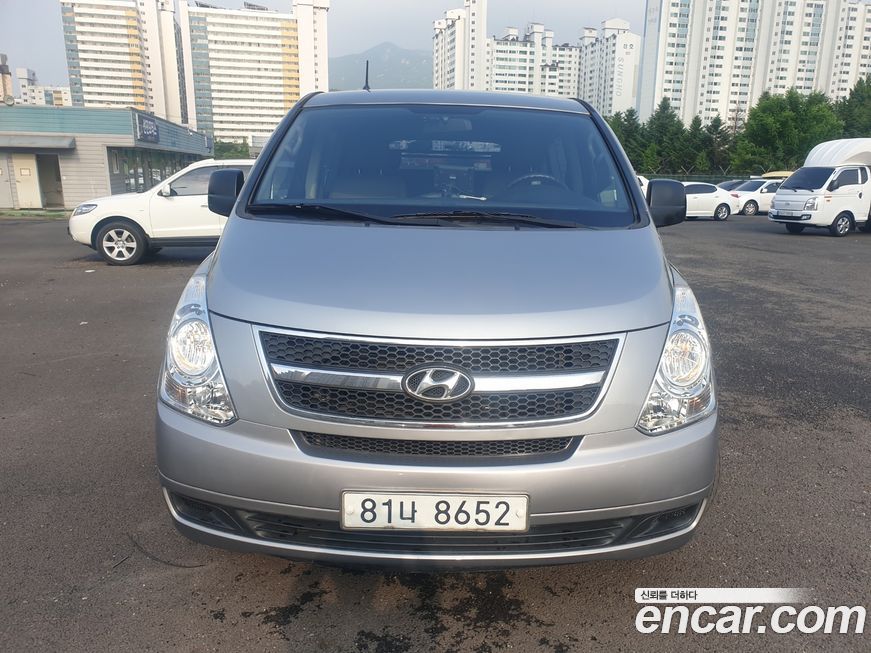 Hyundai Starex 2011