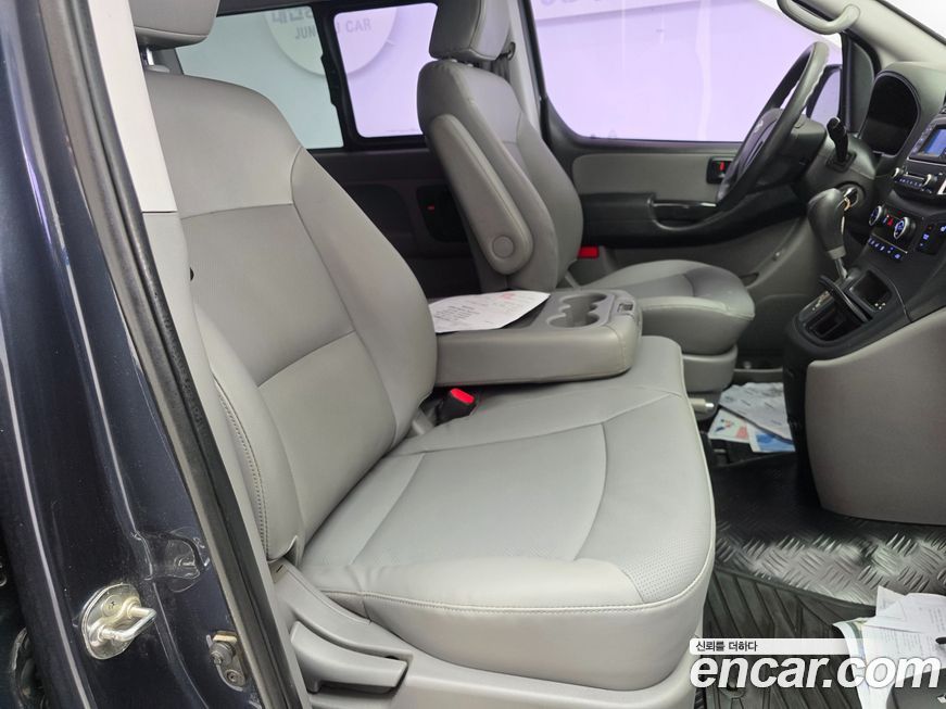 Hyundai Starex 2016