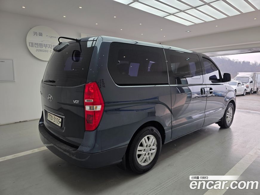 Hyundai Starex 2016