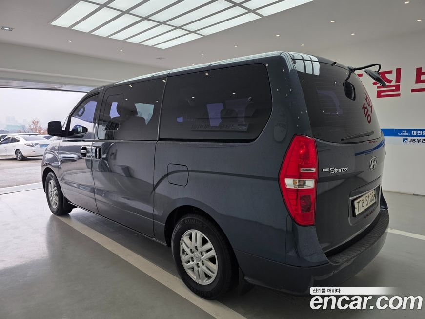 Hyundai Starex 2016