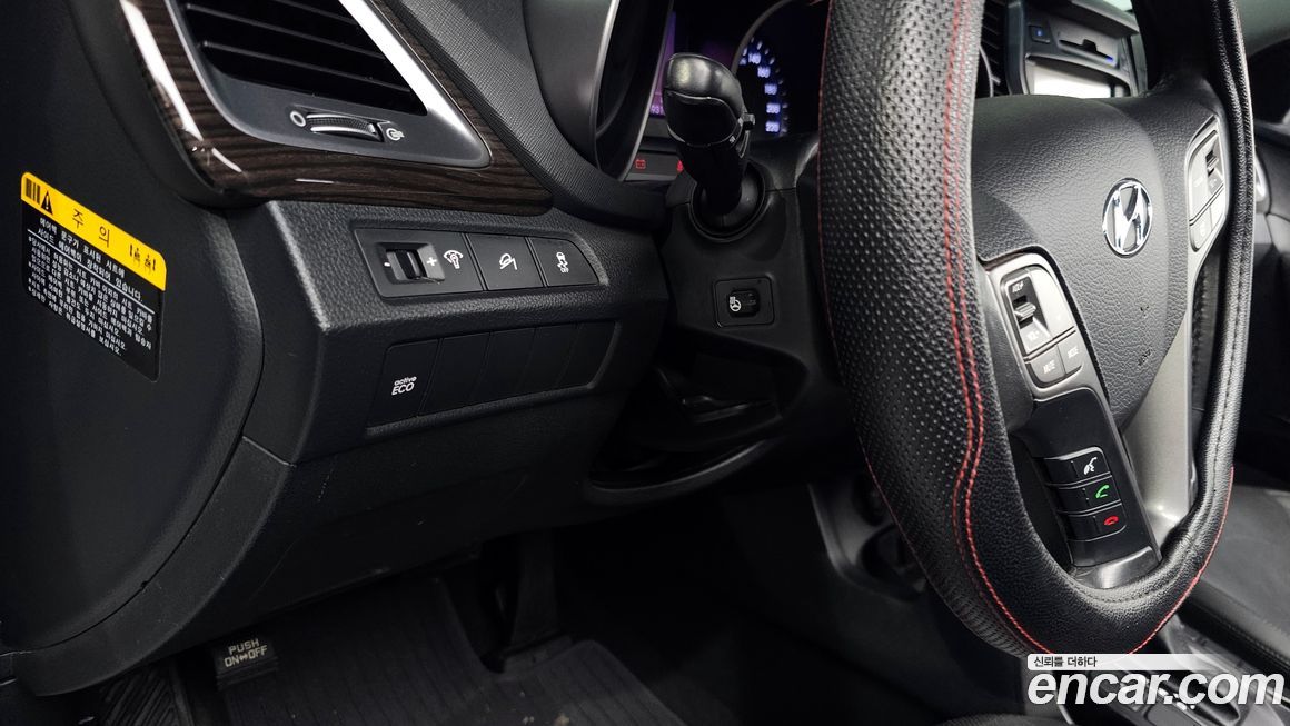 Hyundai Santafe 2015