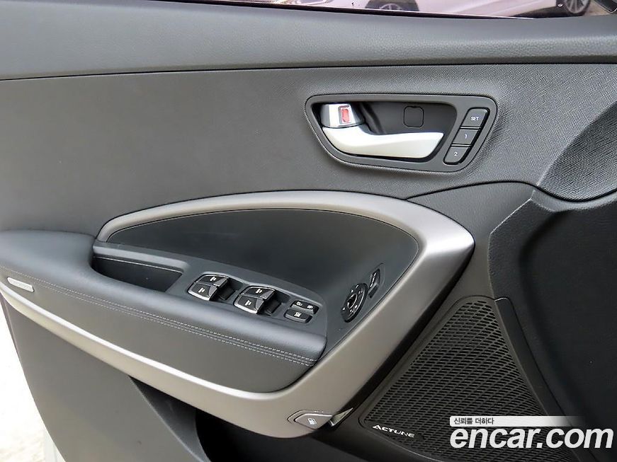 Hyundai Santafe 2014