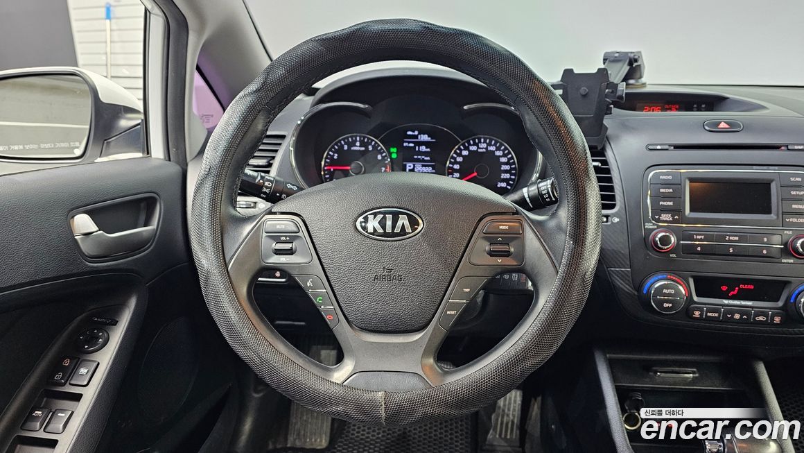 Kia K3 2015