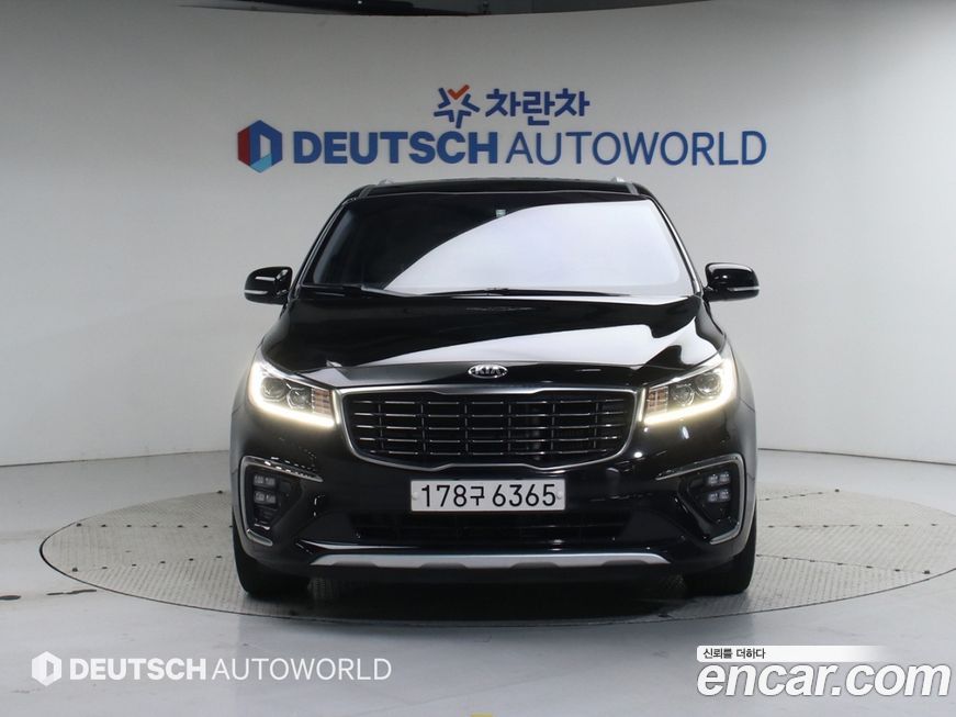 Kia Canival 2019