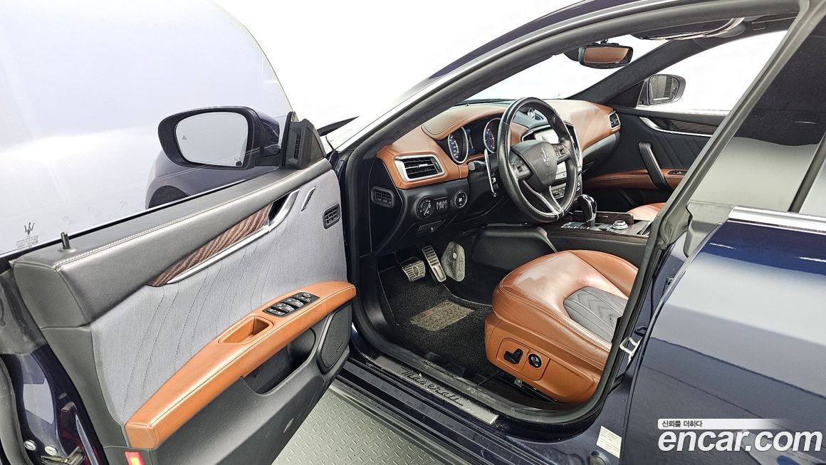 Maserati Ghibli 2017