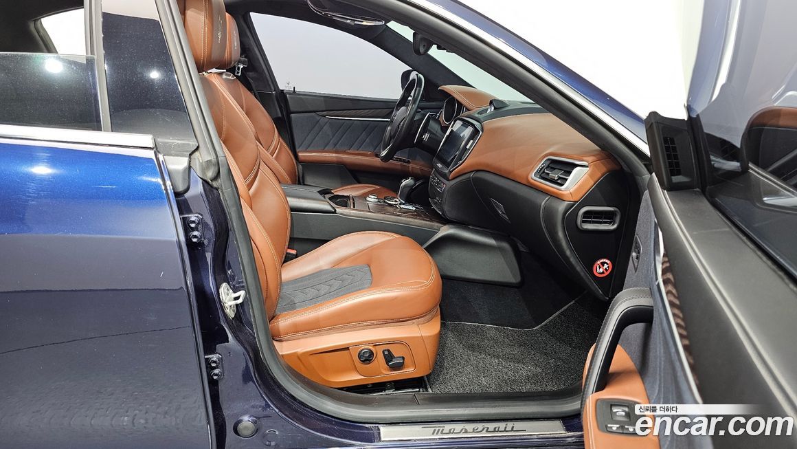 Maserati Ghibli 2017