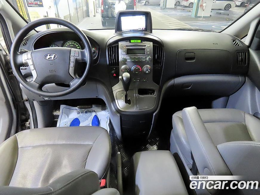 Hyundai Starex 2016