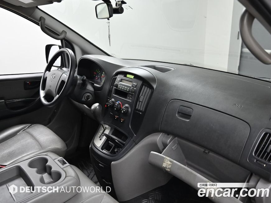 Hyundai Starex 2015