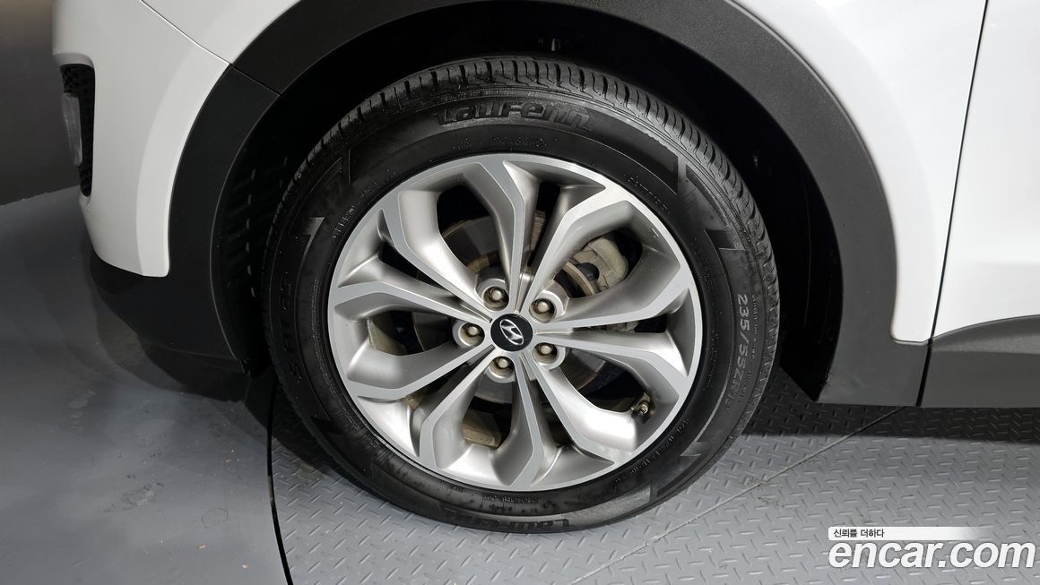 Hyundai Santafe 2015