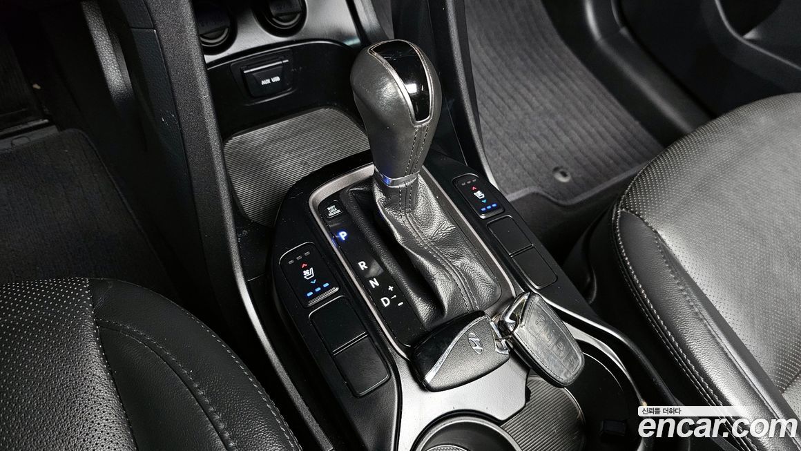 Hyundai Santafe 2015