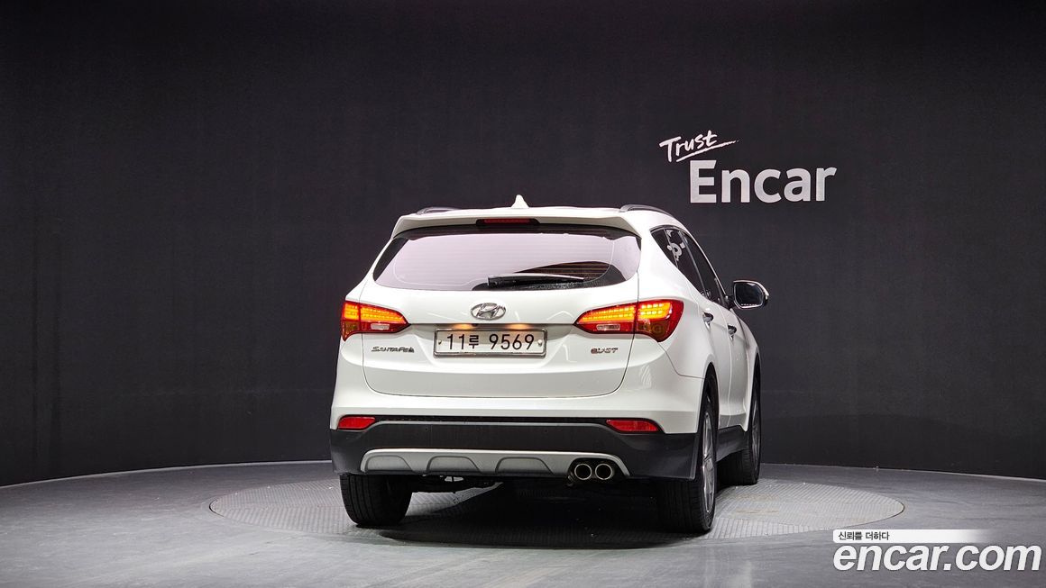 Hyundai Santafe 2015