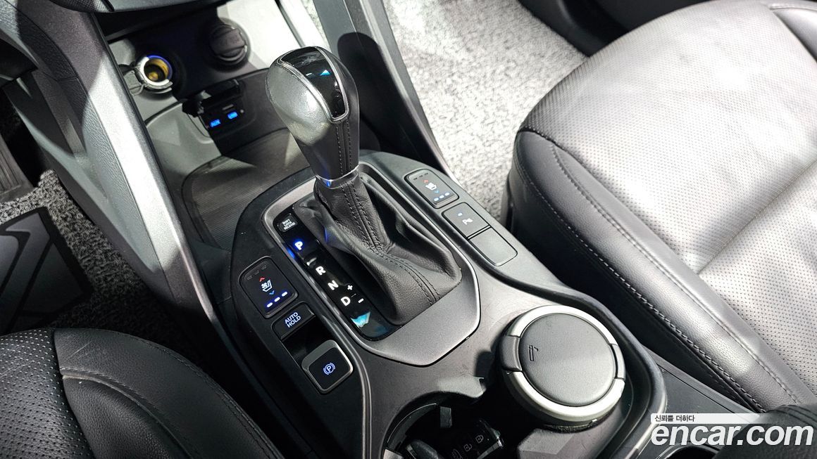 Hyundai Santafe 2015