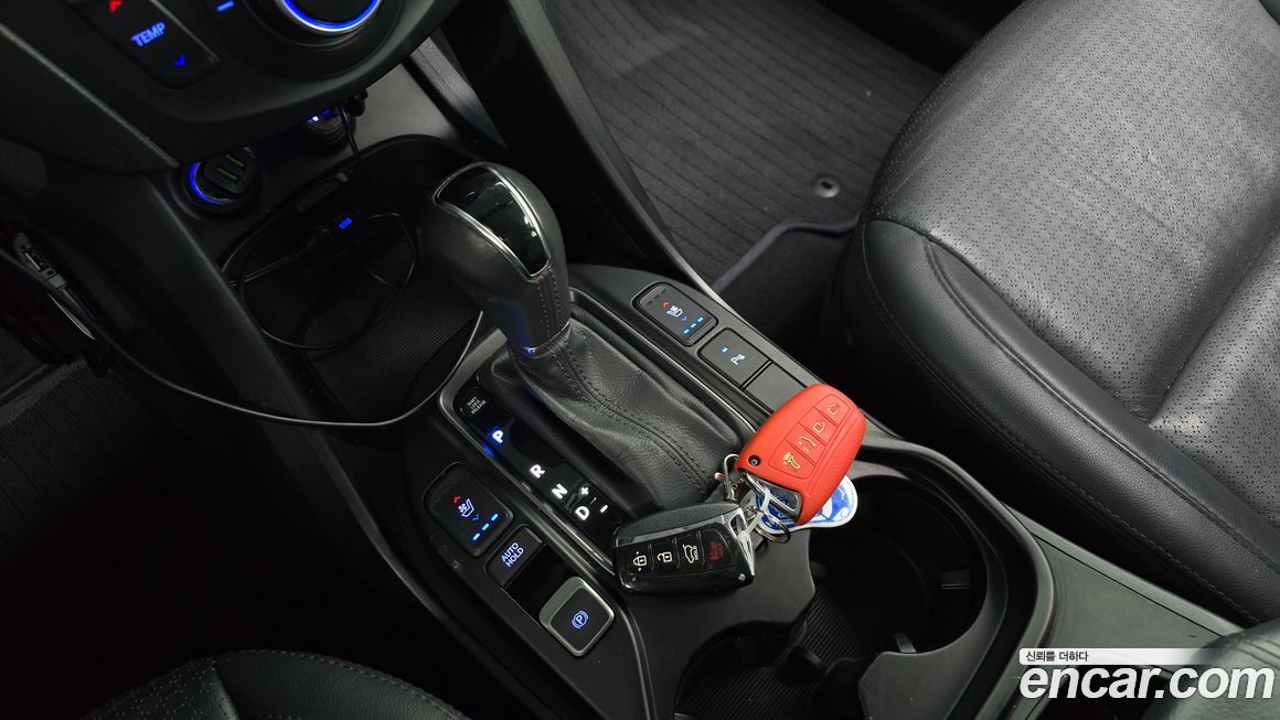 Hyundai Santafe 2015