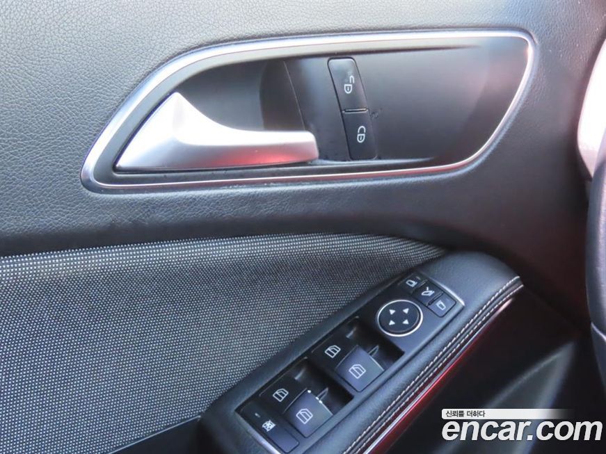 Mercedes-Benz A-Class 2014