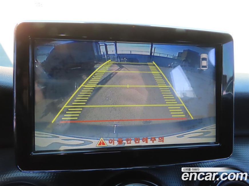 Mercedes-Benz A-Class 2014