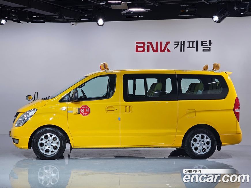 Hyundai Starex 2015