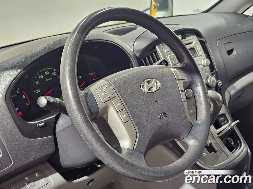 Hyundai Starex 2015