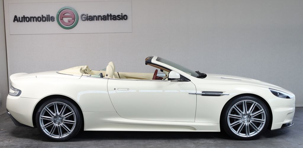 Aston Martin DBS 2010