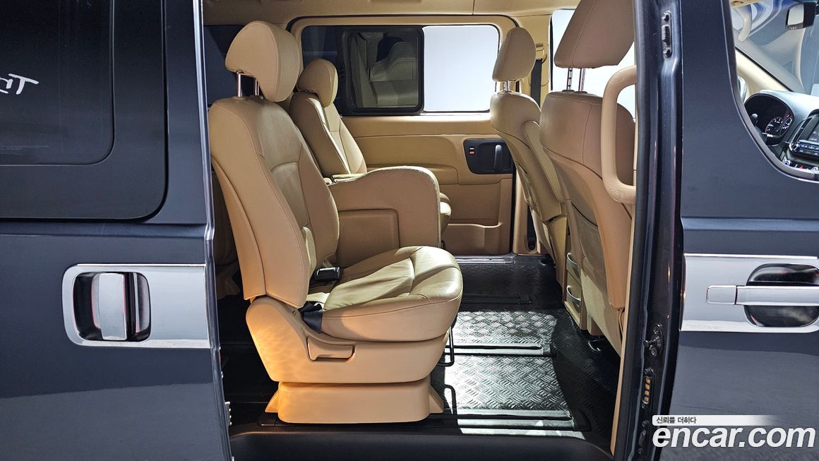 Hyundai Starex 2017