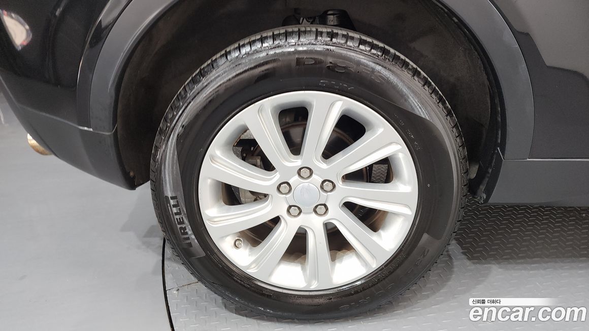 Land Rover Discovery Sport 2016