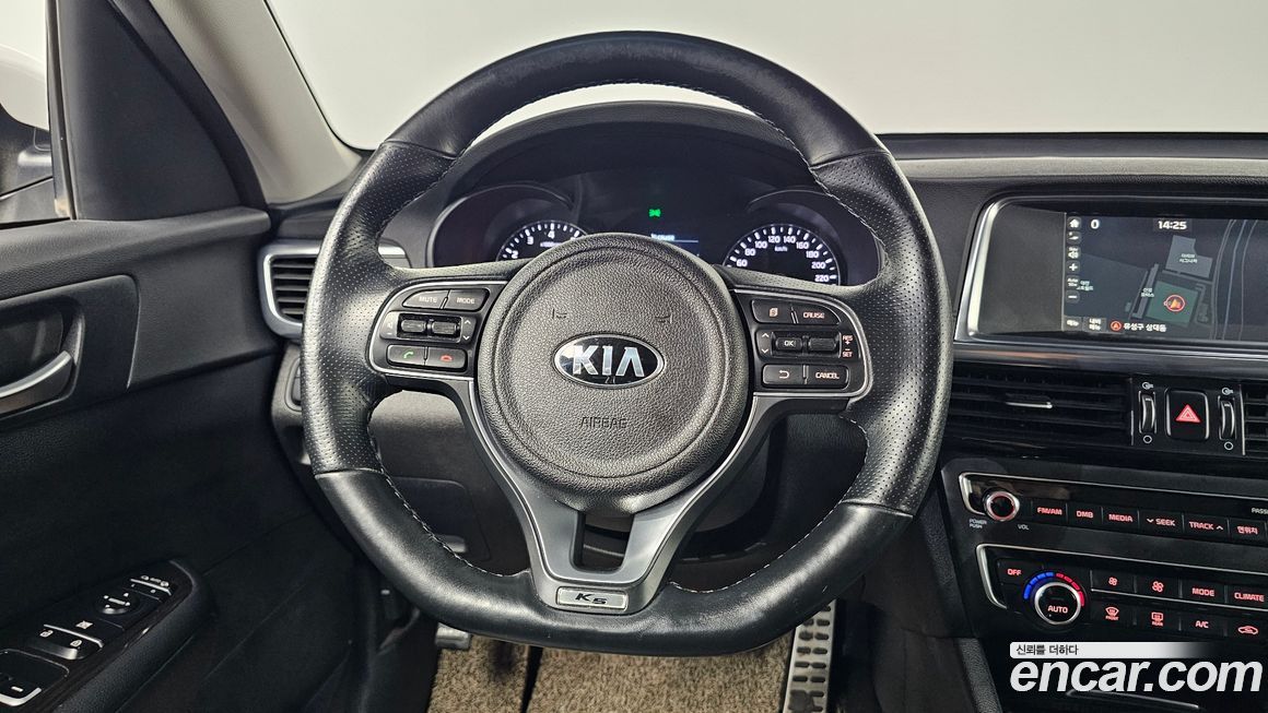 Kia K5 2016