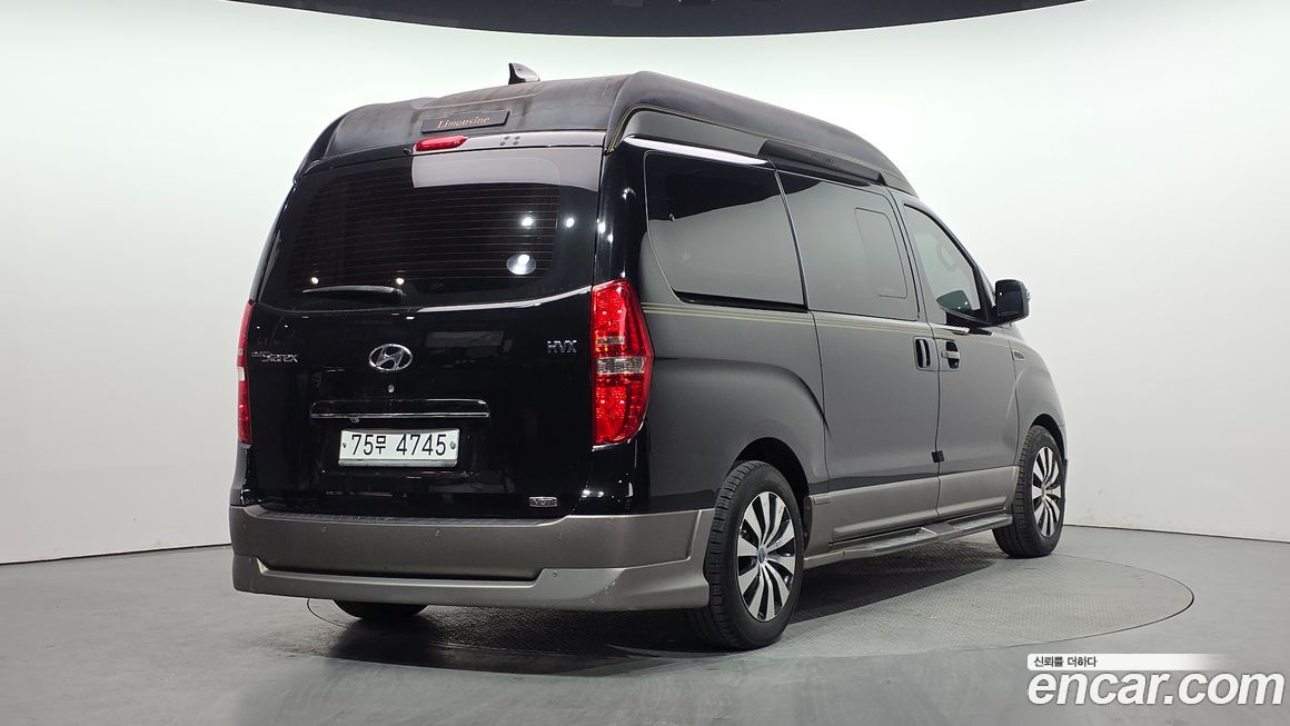 Hyundai Starex 2013