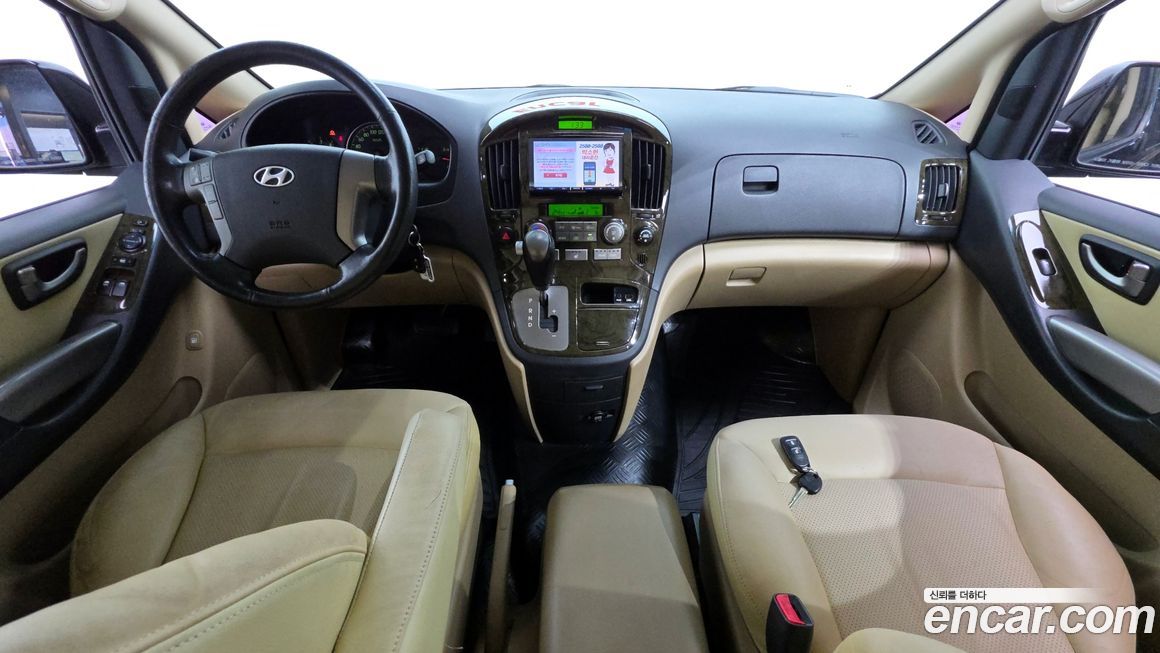 Hyundai Starex 2013