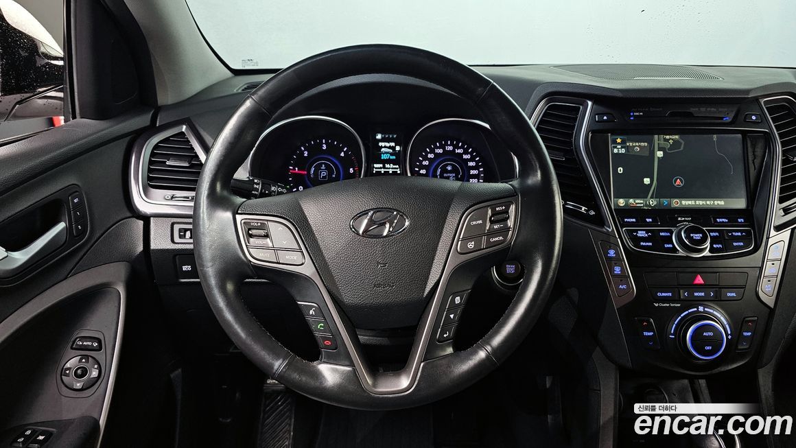 Hyundai Santafe 2015