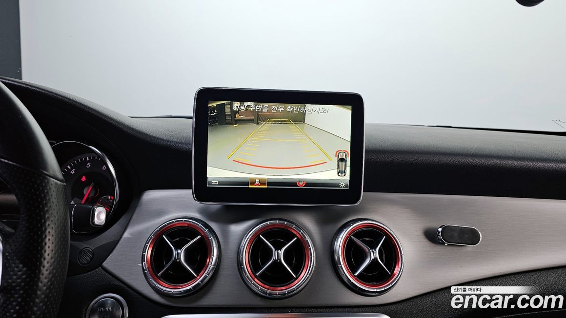 Mercedes-Benz CLA-Class 2016