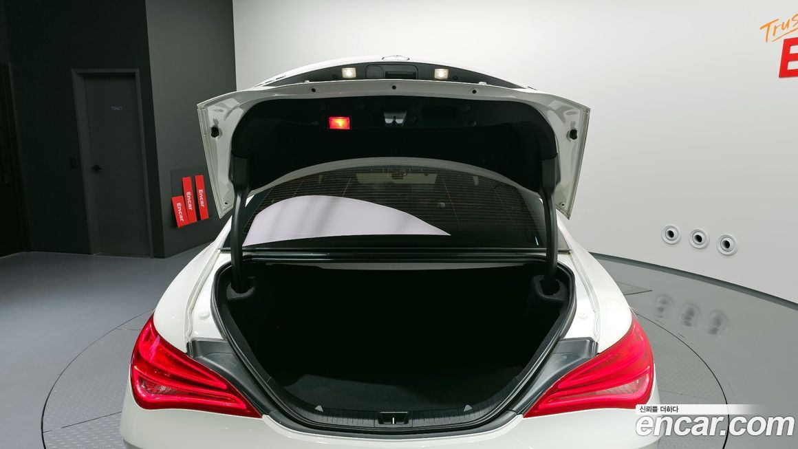 Mercedes-Benz CLA-Class 2016