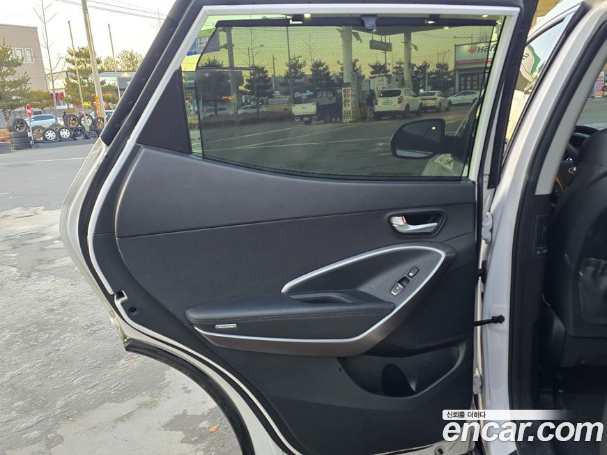 Hyundai Santafe 2016