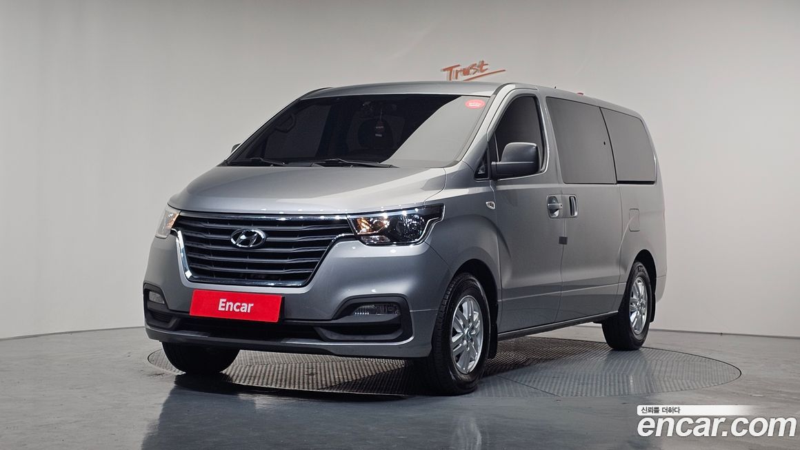 Hyundai Starex 2021