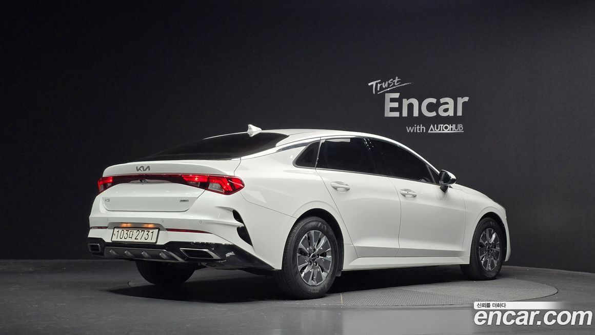 Kia K5 2023