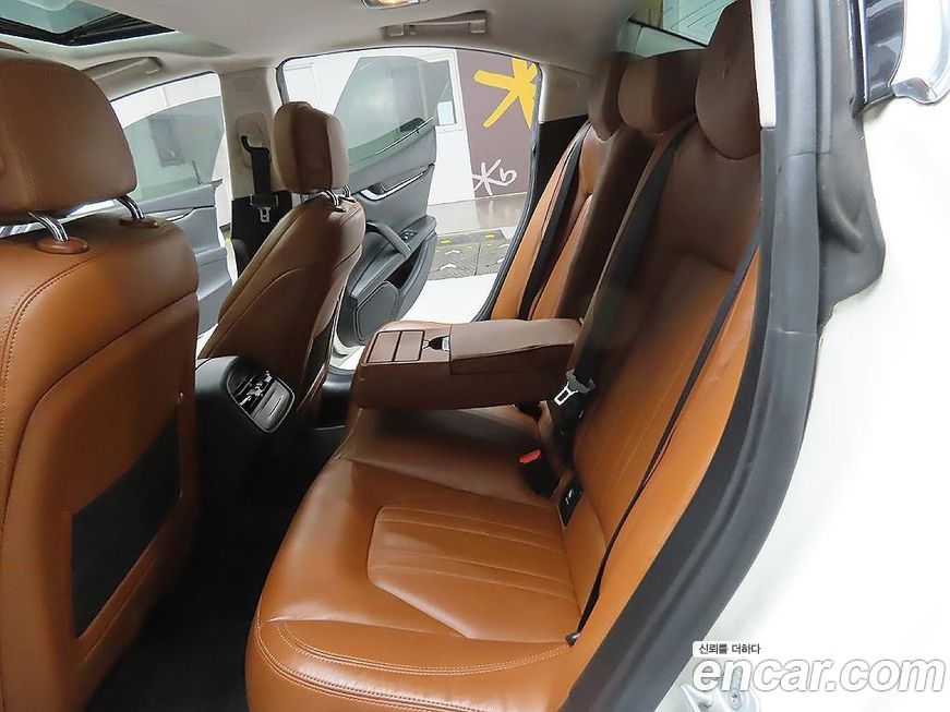 Maserati Ghibli 2015