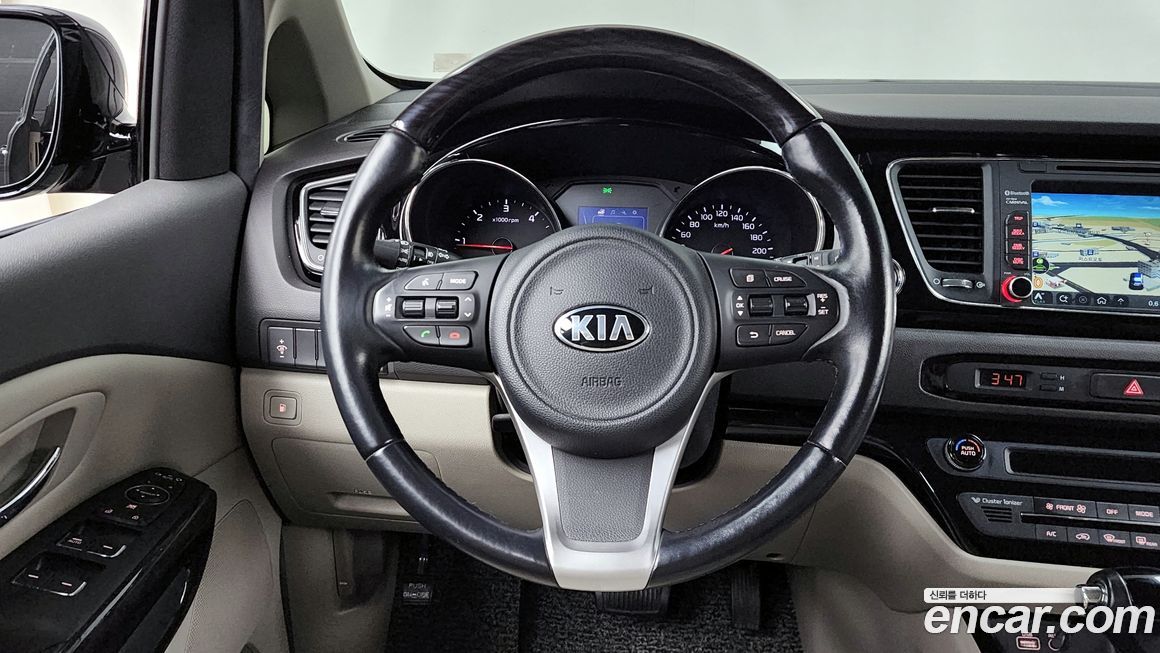 Kia Canival 2016