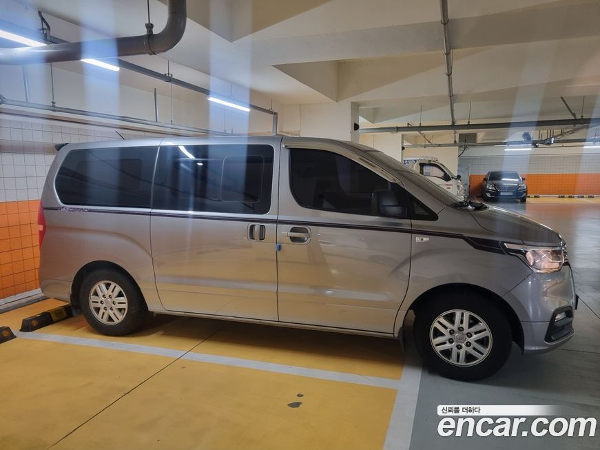 Hyundai Starex 2019