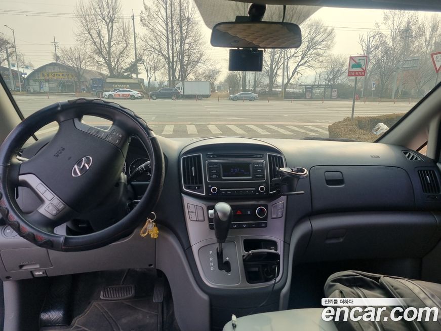 Hyundai Starex 2019