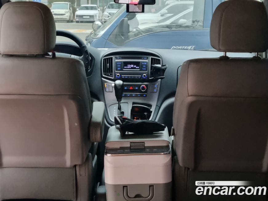 Hyundai Starex 2019