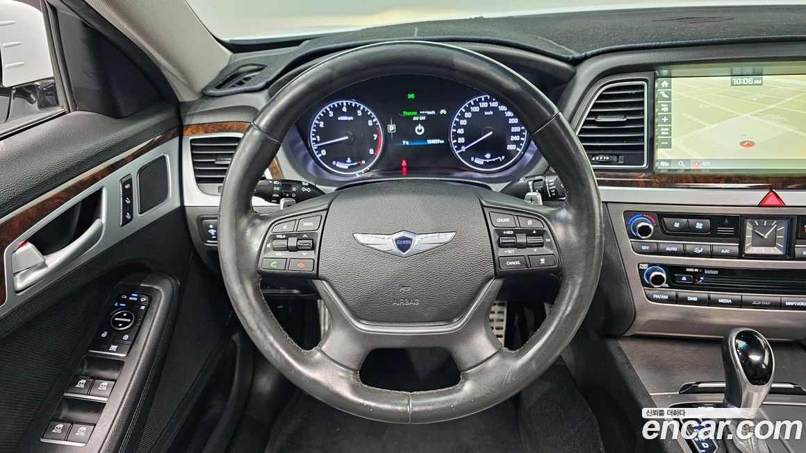 Hyundai Genesis 2016