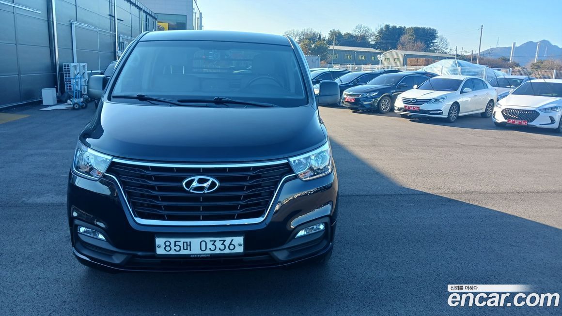 Hyundai Starex 2021