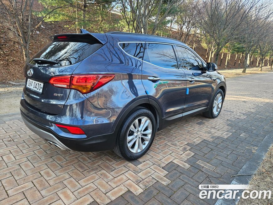 Hyundai Santafe 2016