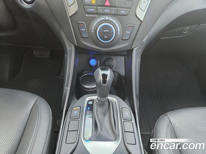 Hyundai Santafe 2016