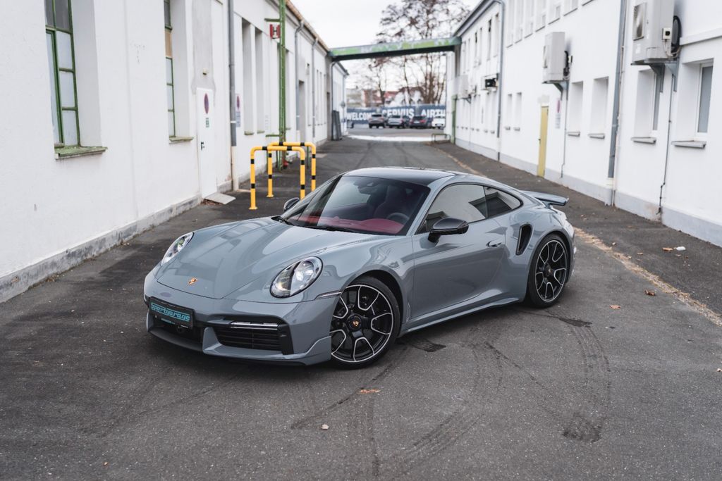 Porsche 992 2024