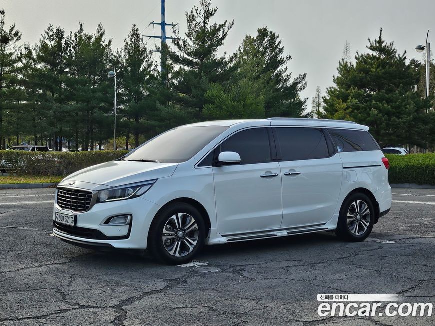 Kia Canival 2019