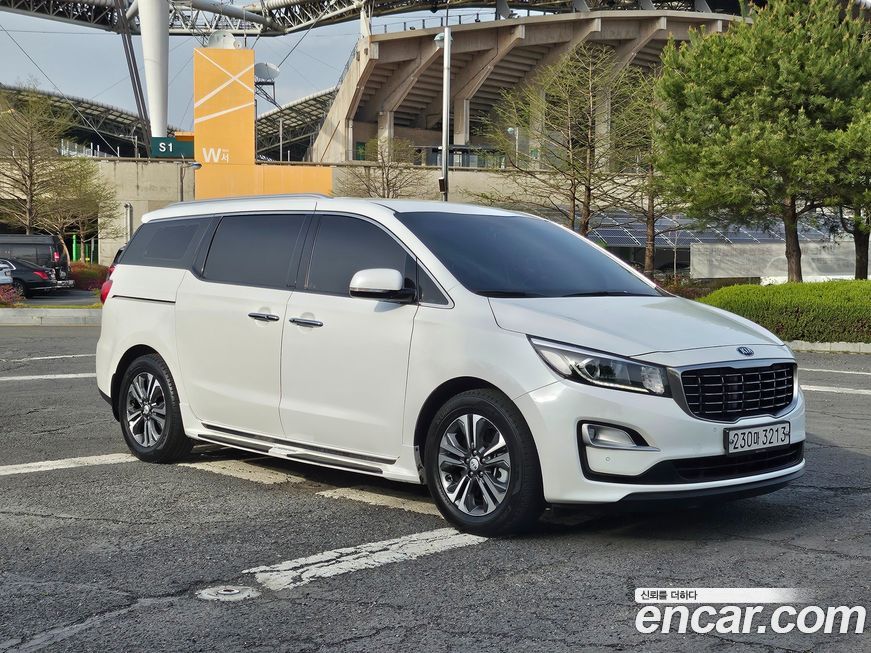 Kia Canival 2019