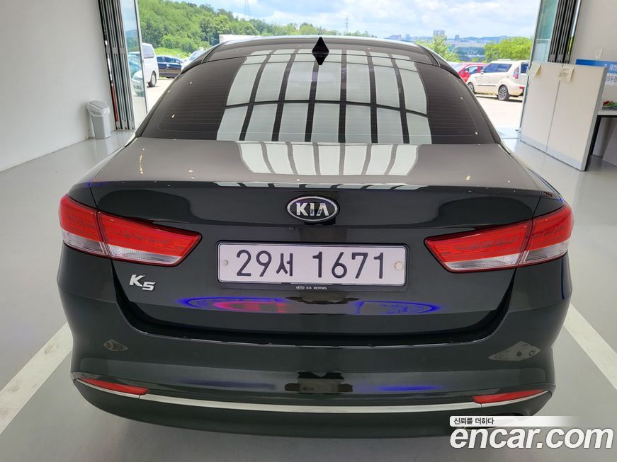 Kia K5 2017