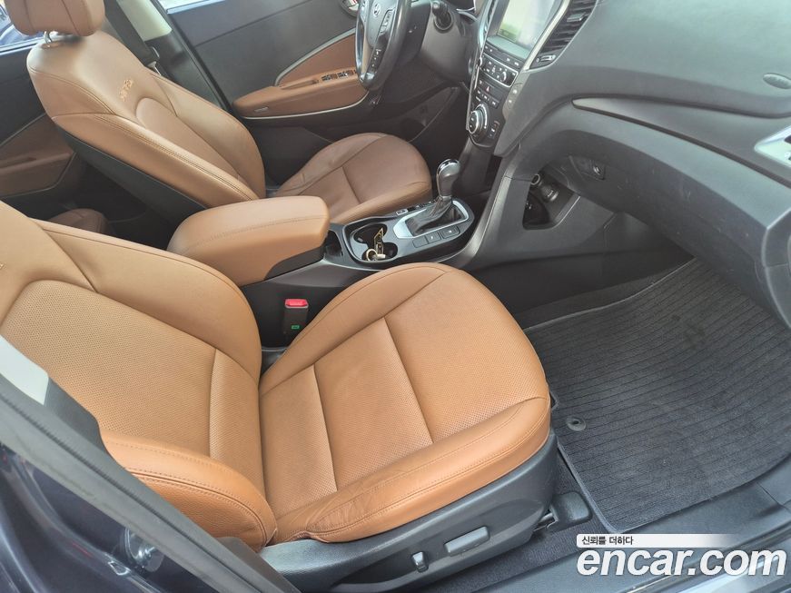 Hyundai Santafe 2016